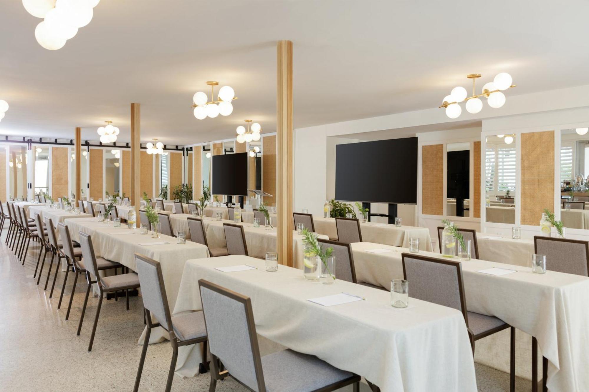Kimpton Surfcomber Hotel By Ihg Miami Beach Zewnętrze zdjęcie