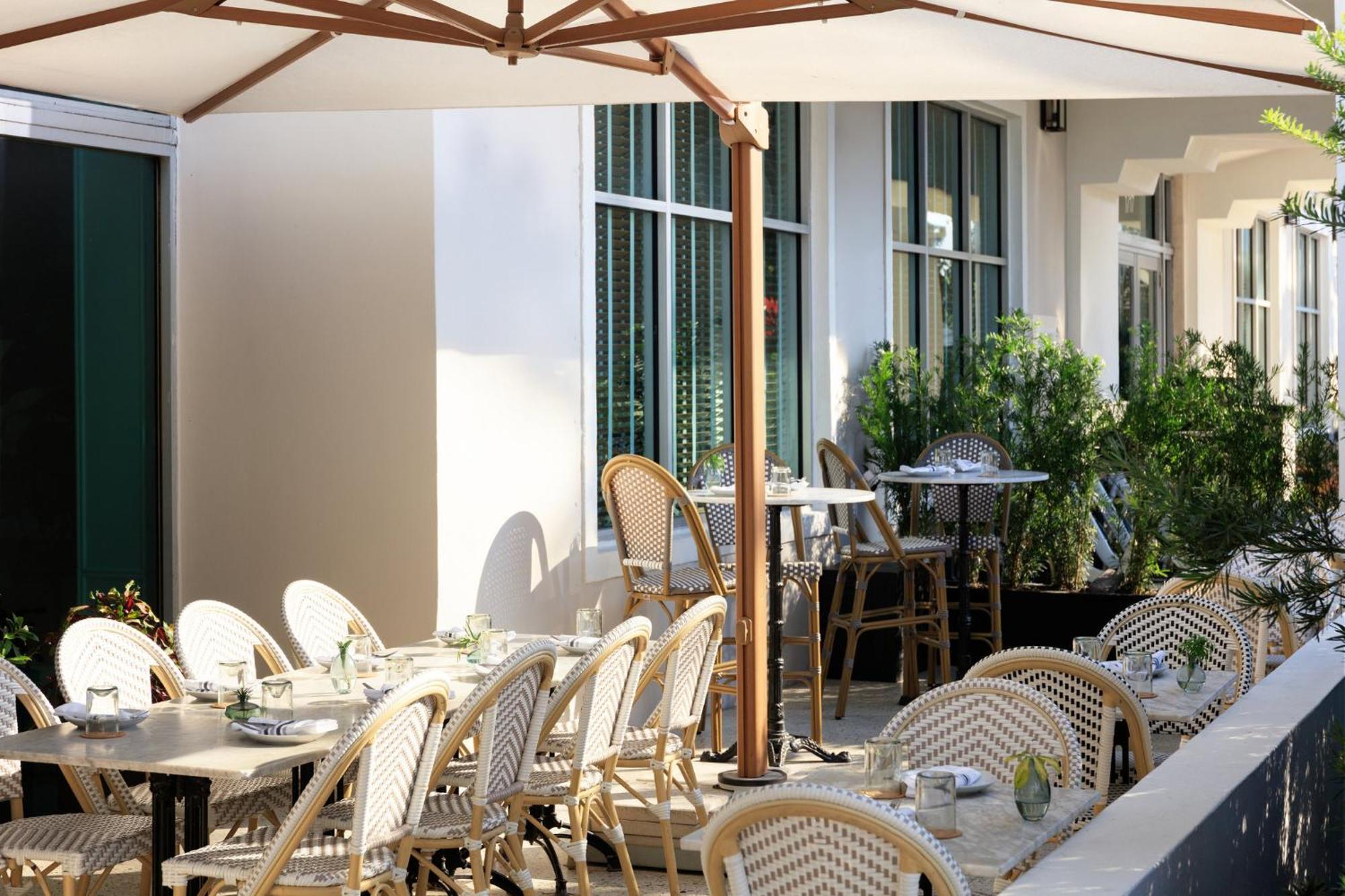 Kimpton Surfcomber Hotel By Ihg Miami Beach Zewnętrze zdjęcie